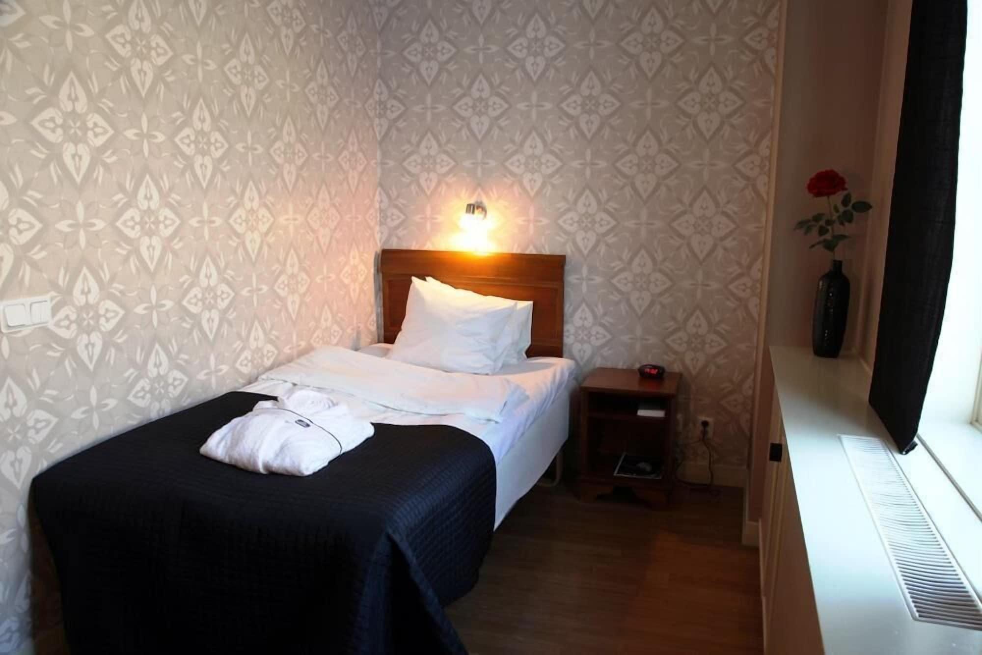 Best Western Hotel Gamla Teatern Эстерсунд Номер фото