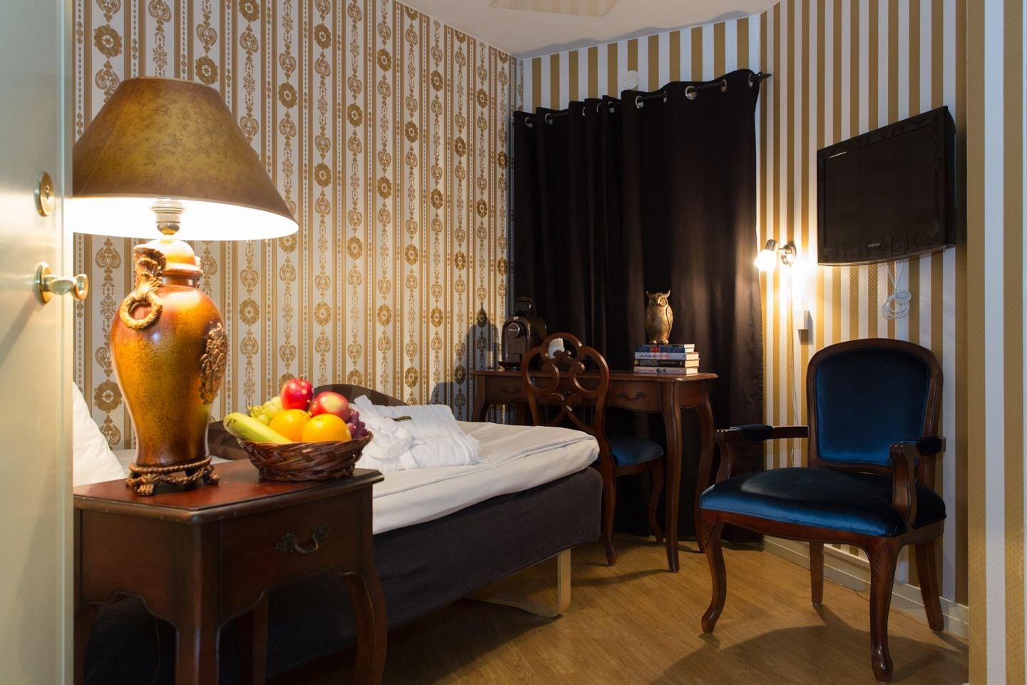 Best Western Hotel Gamla Teatern Эстерсунд Экстерьер фото