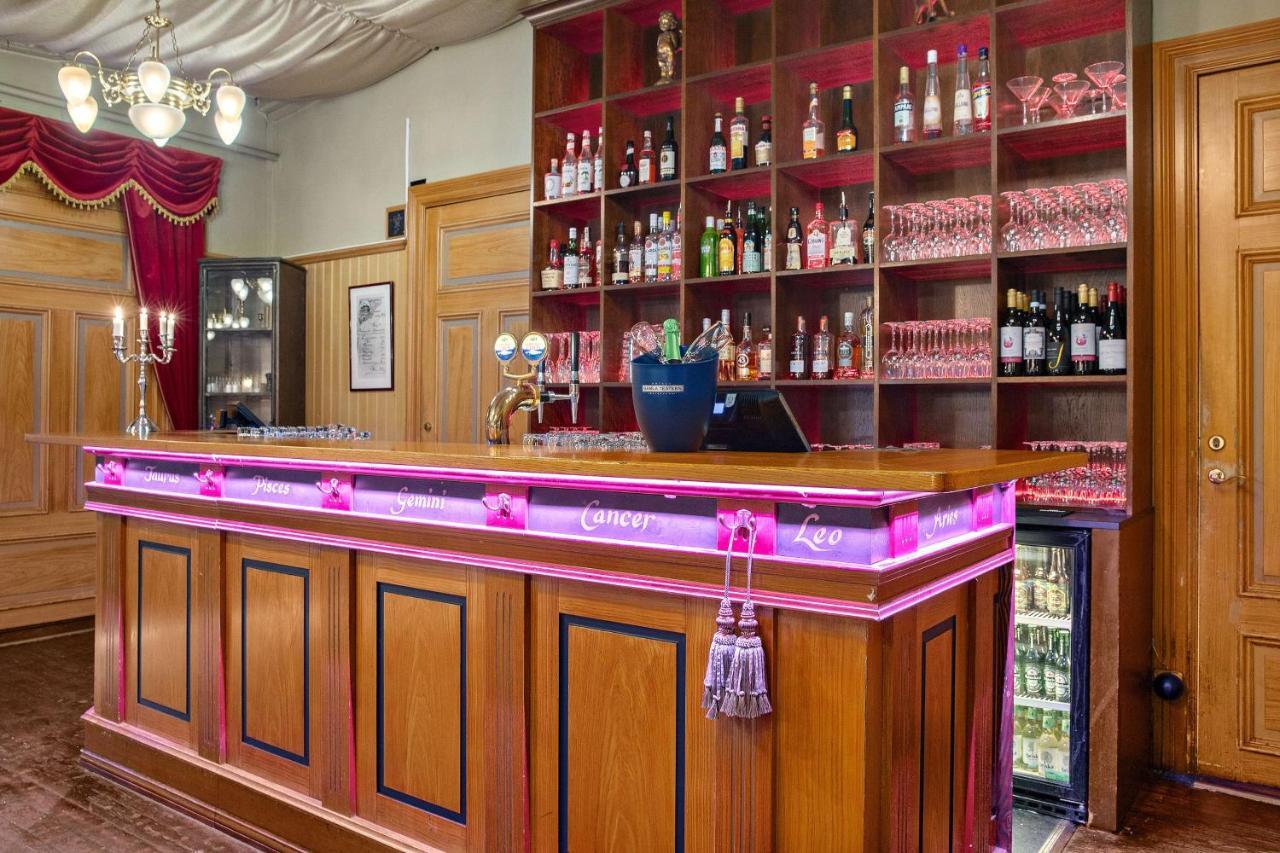 Best Western Hotel Gamla Teatern Эстерсунд Экстерьер фото
